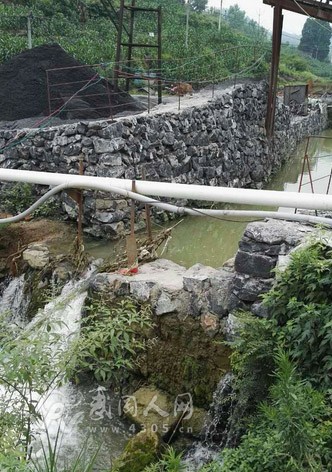 武冈晏田某村饮用水污染如此严重，哪个来管？