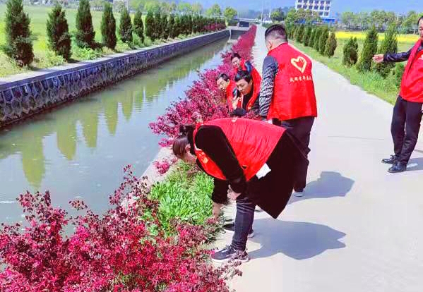 湾头桥镇积极开展“世界水日”“中国水周”宣传活动