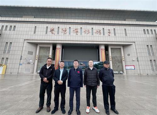 光影溯源红色根脉 电影《上南梁》主创团队走进庆阳市博物馆参观调研