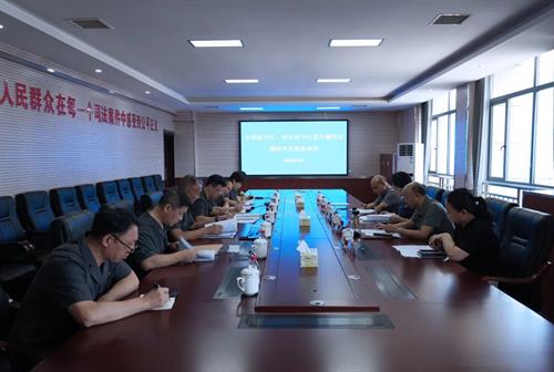 屈可馨到武冈市人民法院调研指导工作