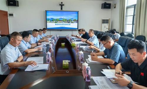 崔武松调研武冈机场