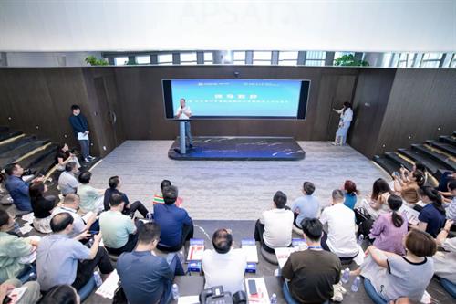 湾区共融 创新赋能 | 贝西国际郭星星受邀出席深圳 "民企话坛" 共探国际区域合作新机