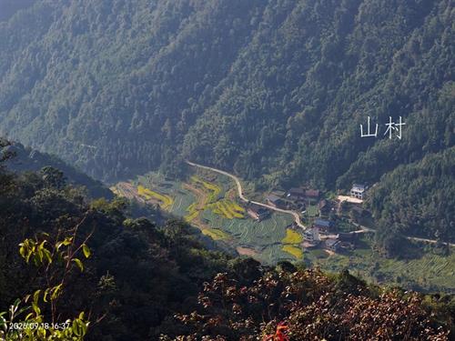 秋到山乡
