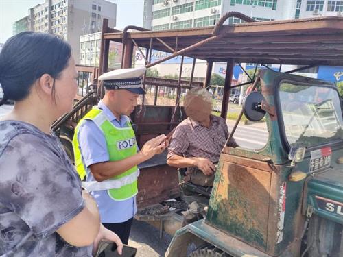 武冈大规模联合执法！这些车、这些人，重点查