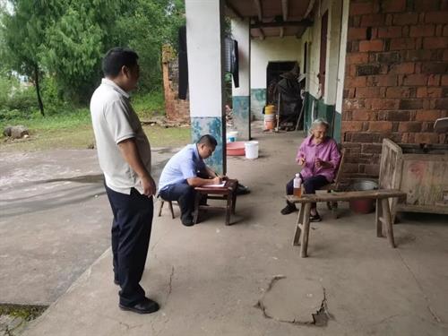 武冈月圆梨乡  “警”色依旧