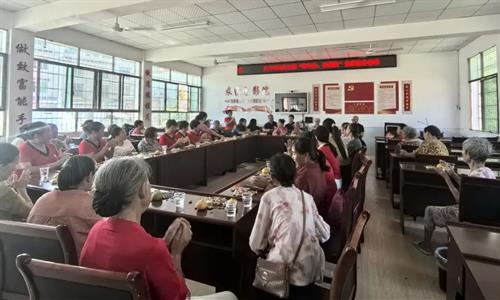 武冈小小党群阵地成了乡亲们的“百姓会客厅”