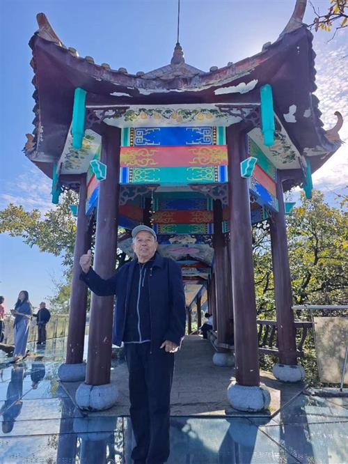 念奴娇/胜力寺晨钟暮鼓感怀（外一首）