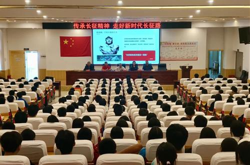 武冈二中这堂思政课让学生深受触动