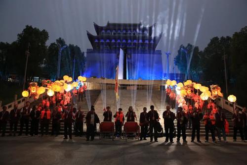 非遗点亮资江夜：武冈滩里水龙灯惊艳亮相第五届邵阳市旅游发展大会