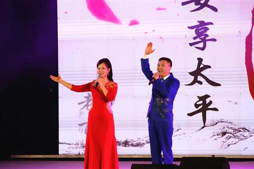 名家荟萃唱响千年王城“为人民歌唱”公益演唱会在武冈圆满落幕