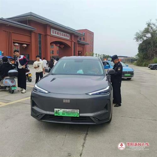 武冈各学校门口！5台这种车被查